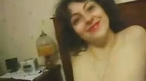 என் கணவருக்கு மேலே ஒரு படி