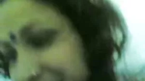பிக் அரேயோலே ஸ்டிரிப்பர் ஃபக்ஸ் ஆன்-ஸ்டேஜ்