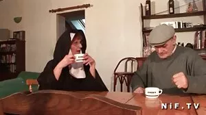 ஒரு பெண் & அவள் சைக்கிள்