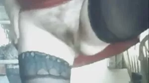 எம்மா தனது காளையின் பிபிசி படத்திற்காக ஹாட்