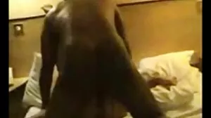 ஹாட் காப்ரி கவானி தன் தோழியின் சகோதரனைப் புணர்ந்தாள்