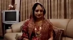 விக்டோரியா ஜூன் வால்ப்டுயஸ் பிக் டைட் ஸ்லட் மானுவலின் சேவலுக்காக கெஞ்சுகிறார்