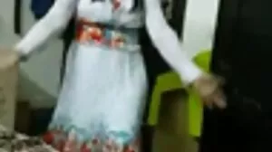 BTS அழகான ஆசிய டீன் Elle Voneva