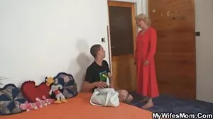 Squirting MILF லில்லி லேன் பிபிசி அனல் பவுண்டிங்